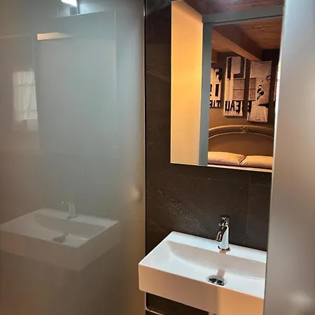 게스트하우스 Riverside Jean 폰트보세트