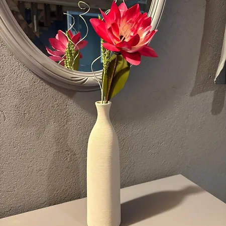 Riverside Jean 招待所